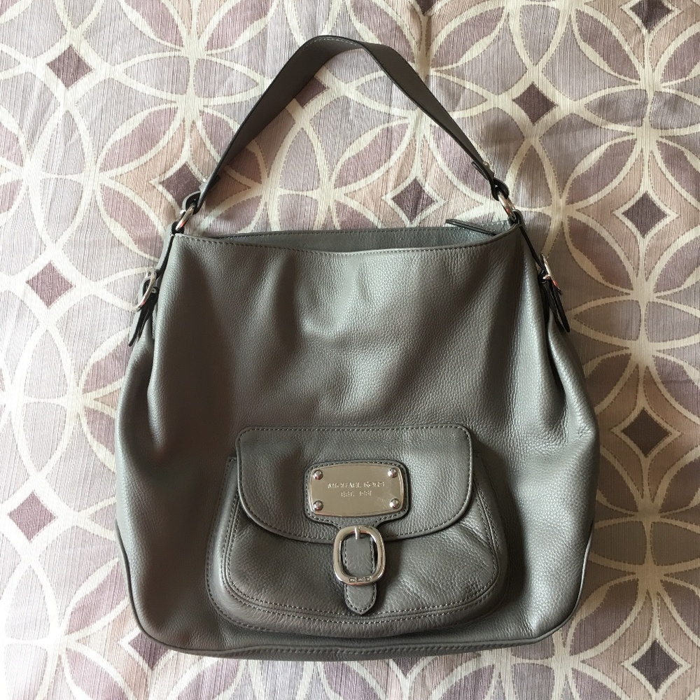 Michael Kors Grey Shoulder Bag New without Tags